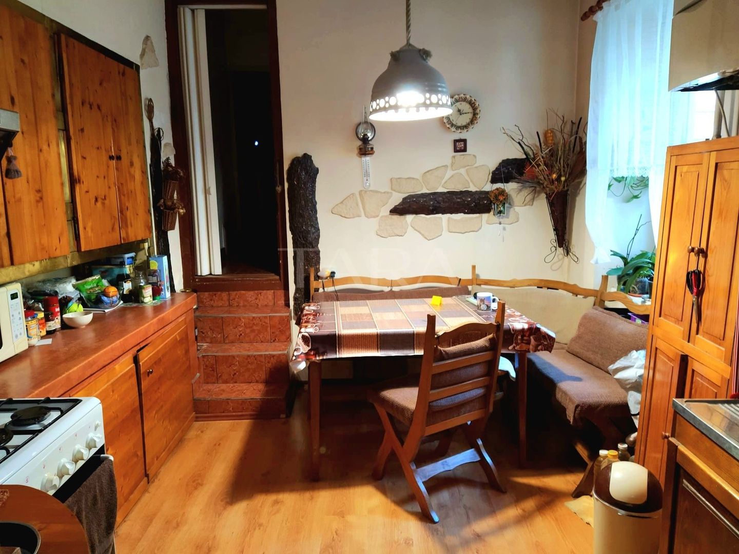 Apartament cu 2 camere,  Zona Ultracentral. - Poză 2