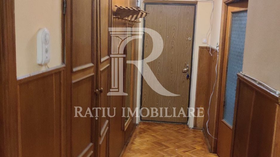 Apartament cu 3 camere de închiriat | Centrul Civic | Oradea - Poză 11