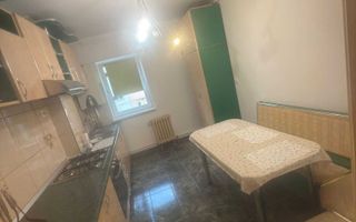Apartament 4 camere, decomandat - Poză 6