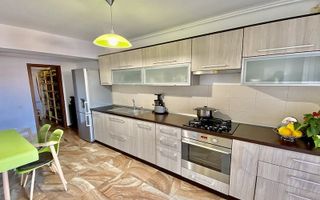 Apartament de inchiriat, zona linistita in cartierul Tractorul. - Poză 11