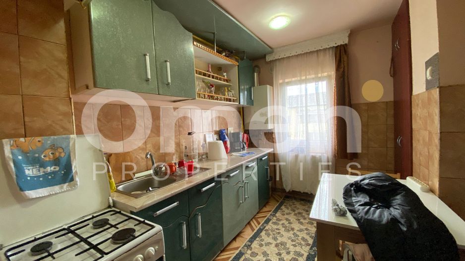 Apartament spatios cu 3 camere, zona Liana Bucovinei - Poză 5