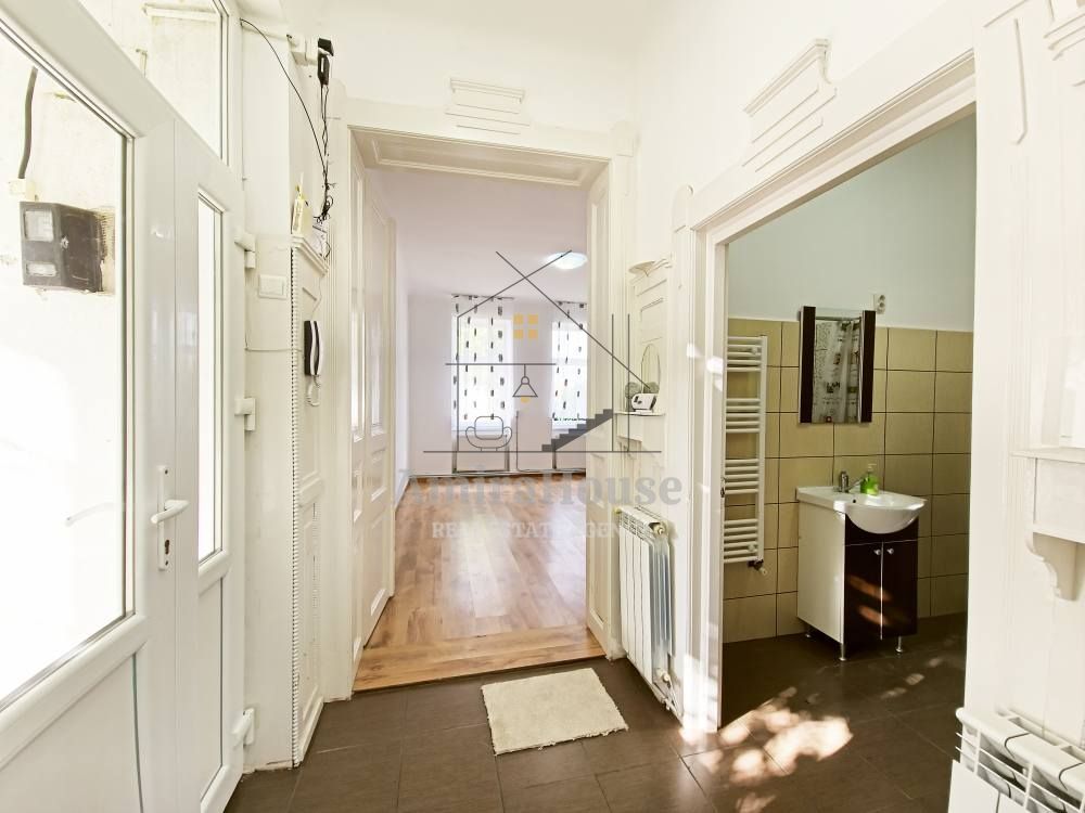 Casa alipita de inchiriat Gruia pt sediu firma, birou, locuinta - Poză 8