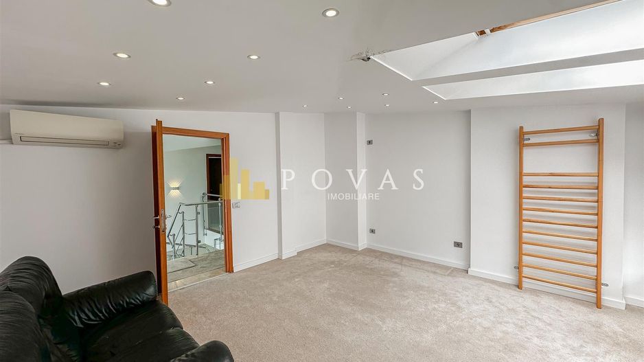 Vanzare Casa Reconsolidata Vatra Luminoasa 5 Camere - Poză 25