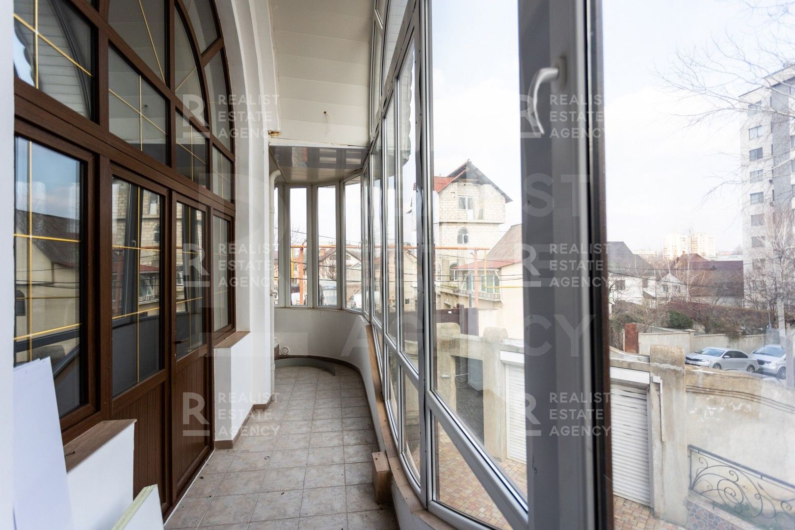 Chirie, oficiu, 4 nivele, 11 odăi, str. Mazililor, Botanica - Poză 2