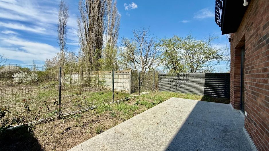 Vila urbana finalizata - te poti muta imediat. Comision 0 - Poză 10