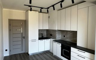 Apartament cu 2 camere în centrul Chișinăului | Lev Tolstoi | Complet mobilat și utilat - Poză 3