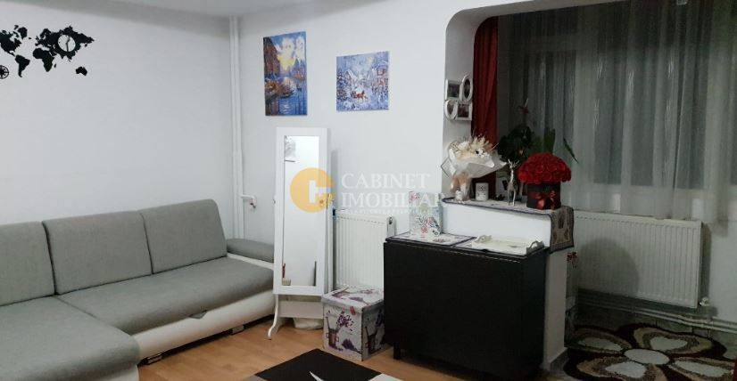 Etaj 1 Apartament 2 camere decomandat Pacurari-bulevard - Poză 3