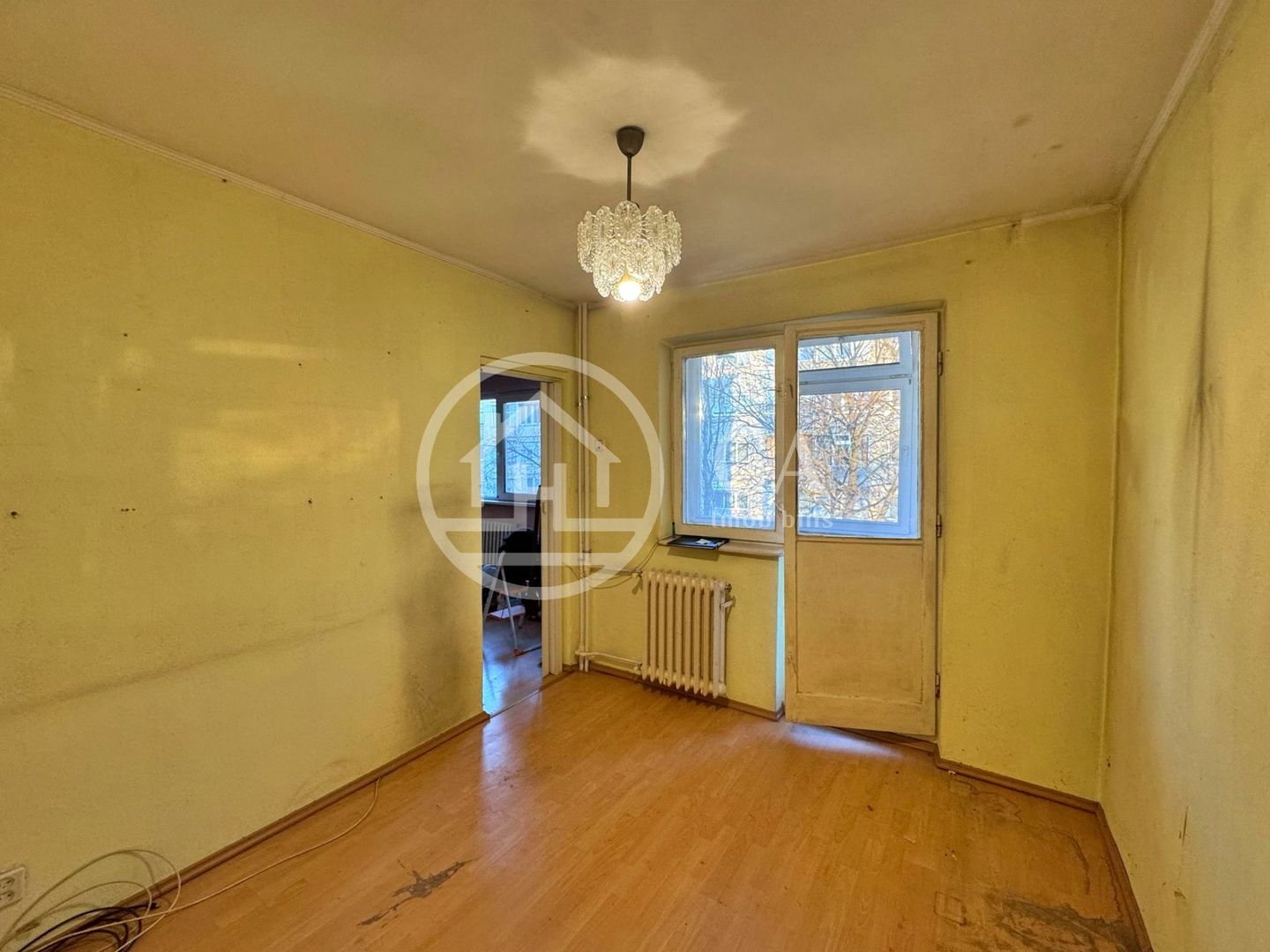 Apartament cu 2 camere de vanzare Str. Seleusului Zona Velenta,Oradea - Poză 3