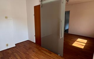 PRET NOU - Spațiu comercial de vânzare – Zona Micro 5 - Poză 1