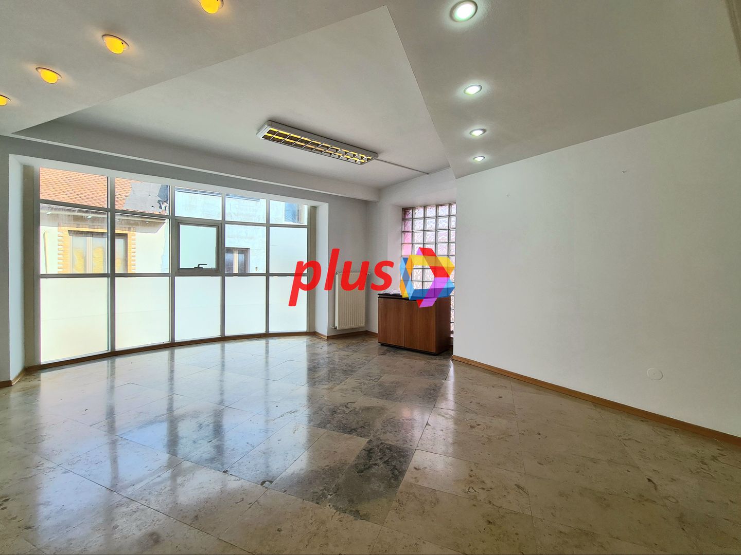 Spatiu birouri  de închiriat Brasov - 110 mp  # Plus-imo.ro - Poză 3