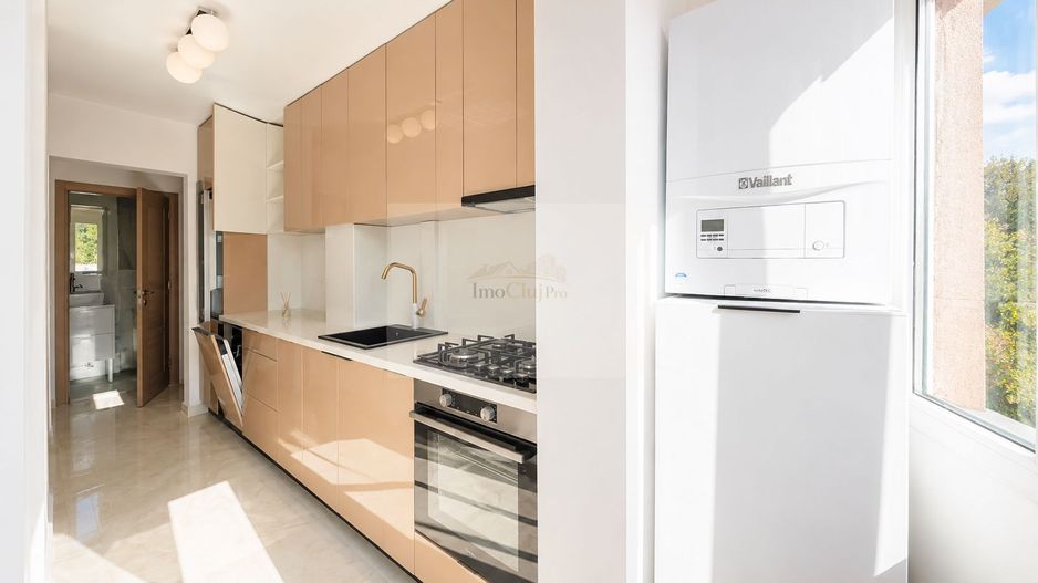 Apartament 4 camere decomandate-etaj 3/10– Cartier Manastur- zona Big - Poză 6