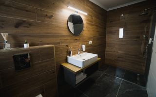 Pensiune de vanzare Voronet - 6 camere - 7 bai - Poză 12