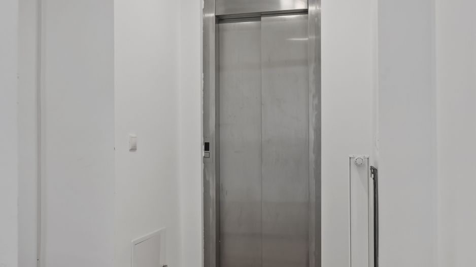 VILA 8 CAMERE - BANEASA - 220MP - COMISION 0% - Poză 10