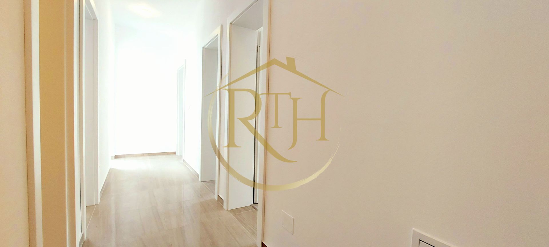 Oferim spre vanzare, apartament cu 2 camere, decomandate, Giroc - Poză 6