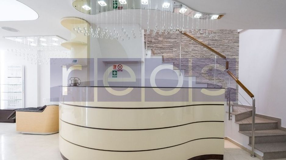 Vilă Premium ideală pentru Beauty Hub / clinică estetică  | Tei | an 2016 - Poză 1