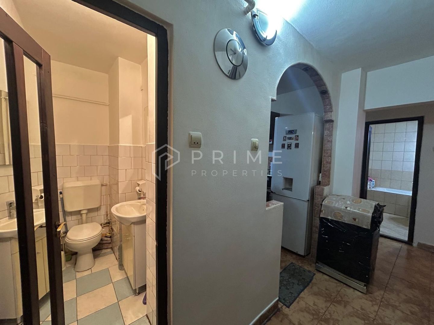 Apartament 3 camere de vânzare – spațios, luminos- str. Cutezanței - Poză 7