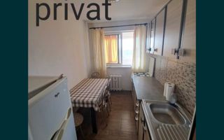 Vand apartament 2 camere - Poză 3