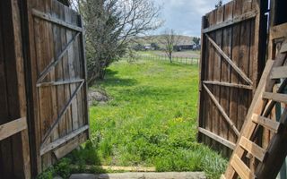De vanzare casa cu anexe - 2507 mp Manastirea Humorului - Poză 1