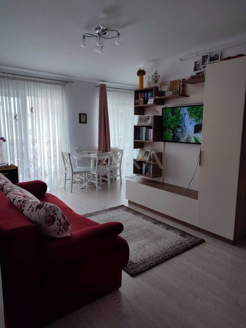 De vânzare: Apartament modern cu 3 camere – Florești, zona Florilor. - Poză 2
