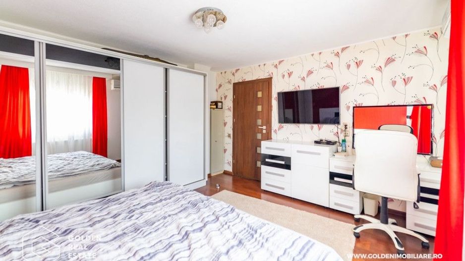 Vila moderna cu 3 apartamente, cartierul Functionarilor, teren 504 mp - Poză 2