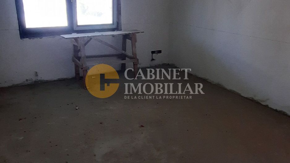 🏢 CASĂ SPAȚIOASĂ VALEA ADÂNCĂ - Oportunitate Versatilă! 🏢 - Poză 12