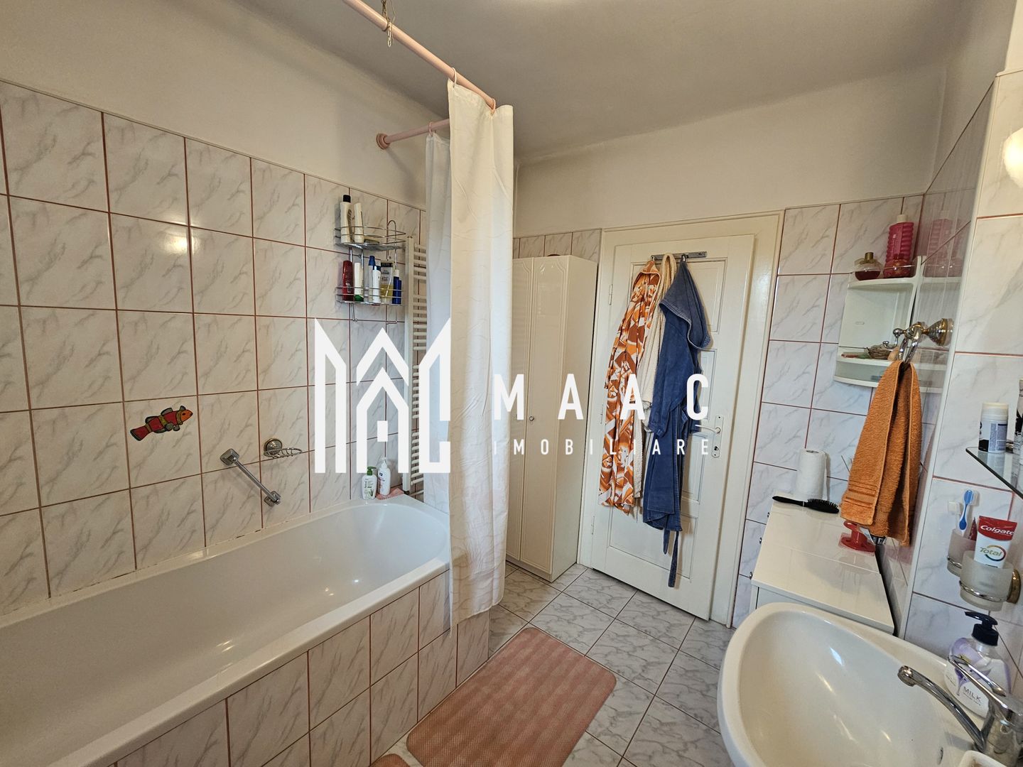 Casa 7 camere | Teren 1000 mp | 270 mp utili | Sub Arini - Poză 22