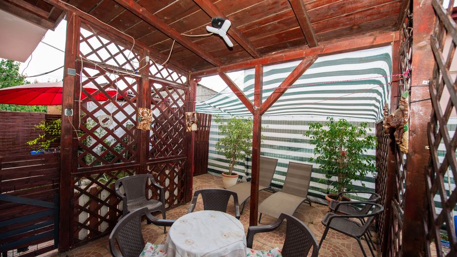Casa Vila individuala spatioasa cu gradina de vanzare comuna Berceni - Poză 23