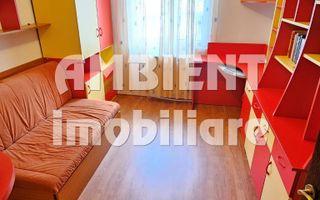 Apartament cu 3 camere, etaj 1, zona CENTRU; - Poză 7