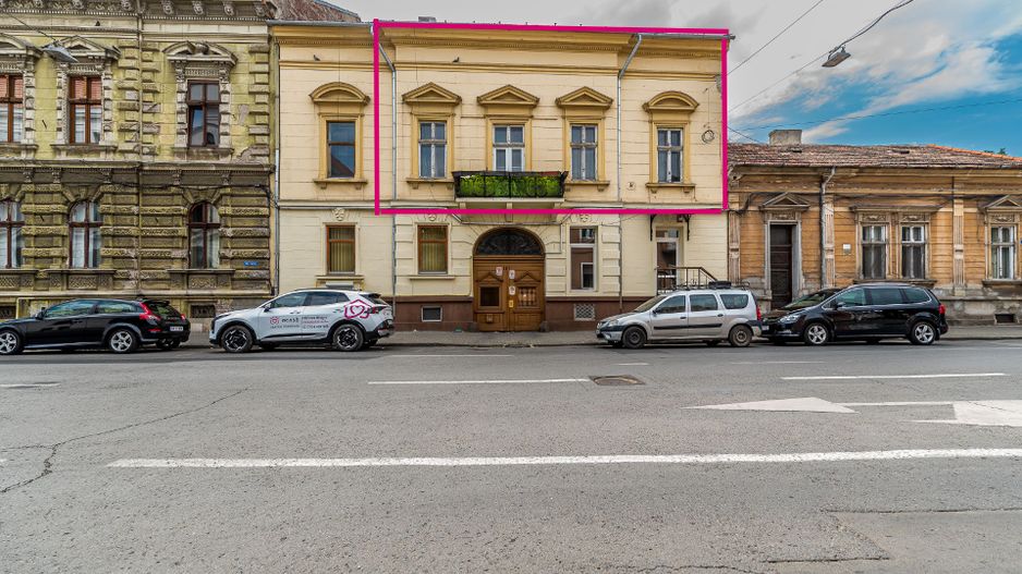 RAR pe piata Apartament cu 3 camere si balcon pe strada Horia - Poză 1