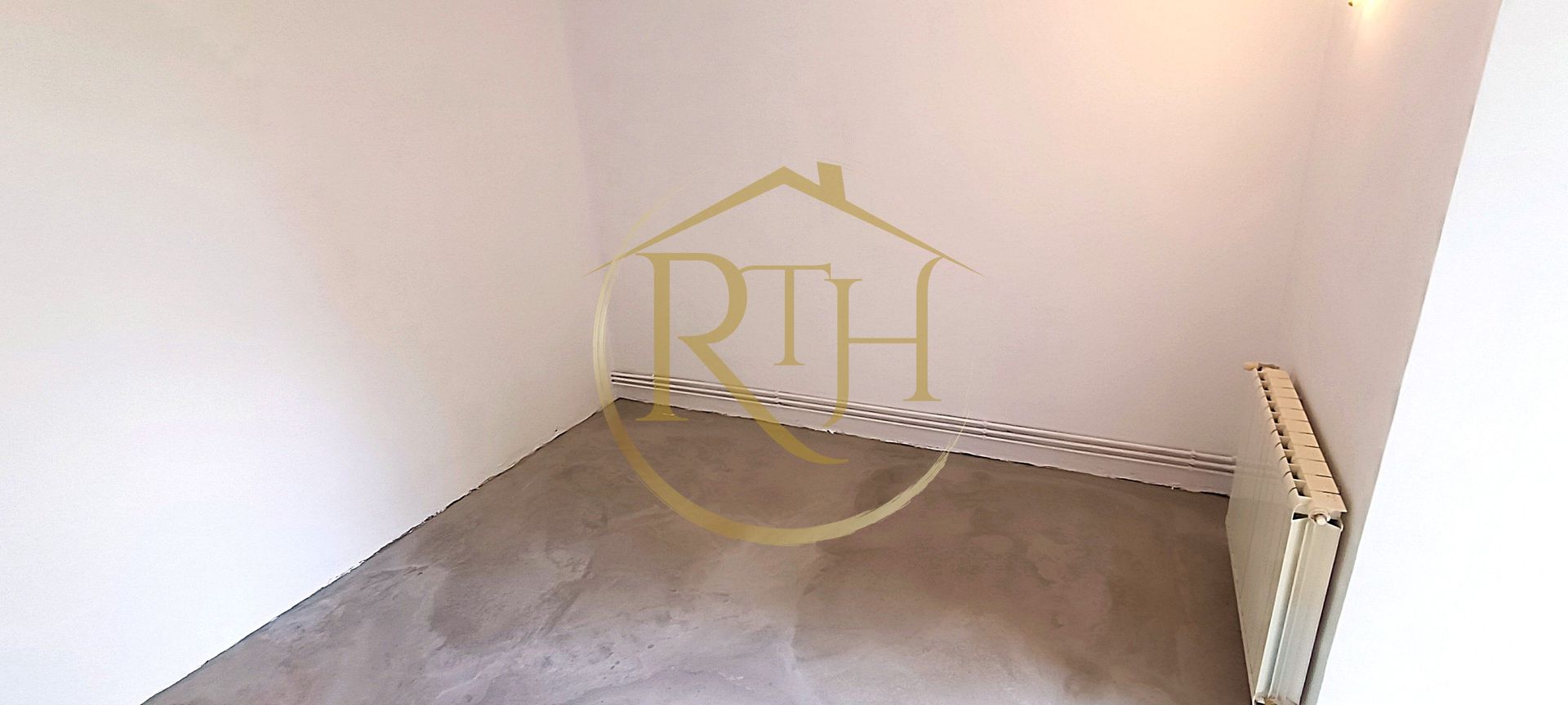 De vanzare apartament 2 camere zona centrala, comision ,,0" - Poză 6