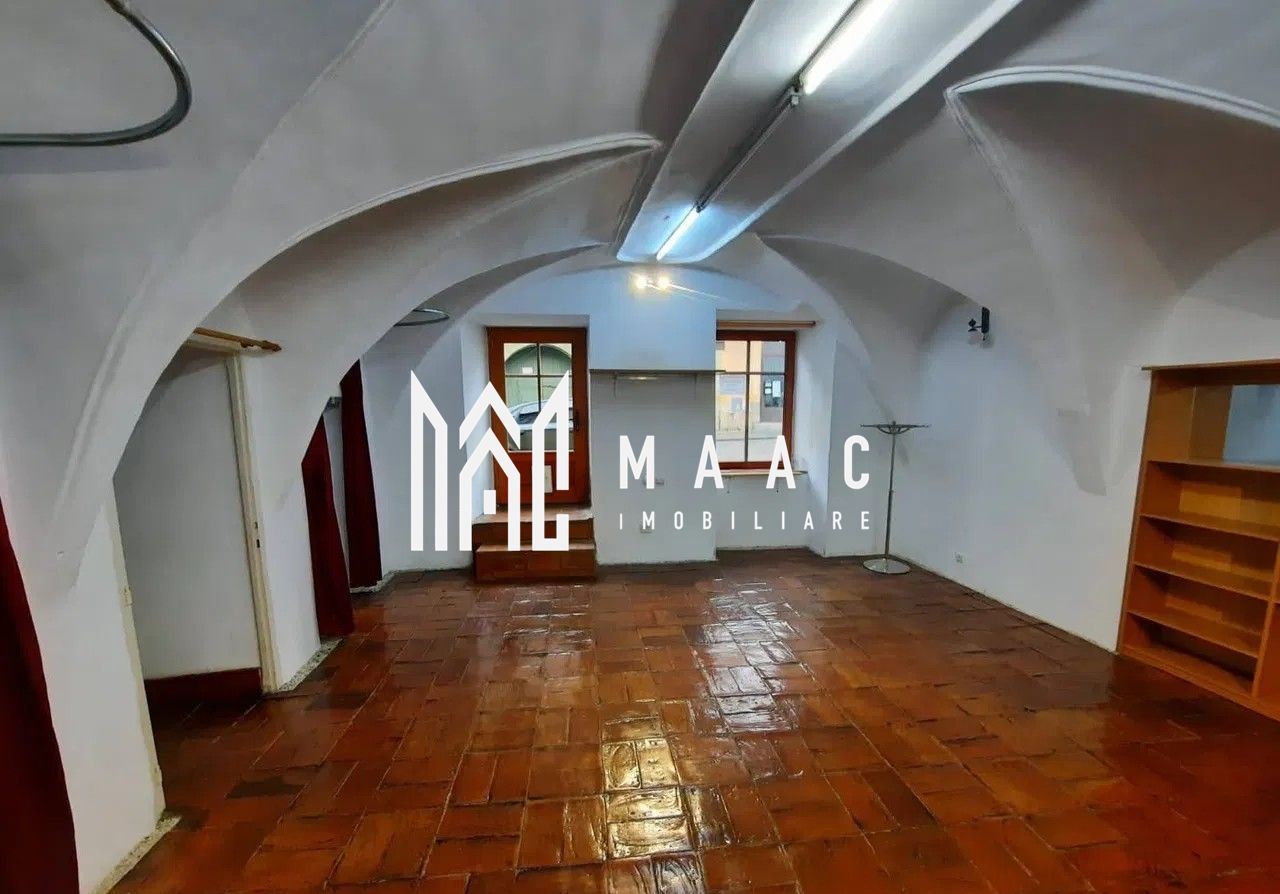 Spatiu comercial | 60 mpu | Vitrine | Parter | Ultracentral - Poză 2