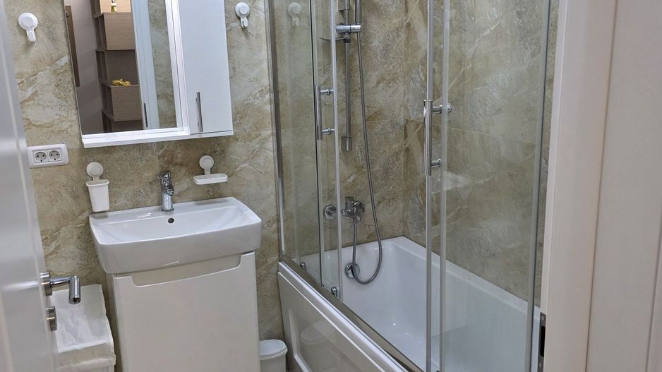 Central Adress Residence jumbo center - Poză 4