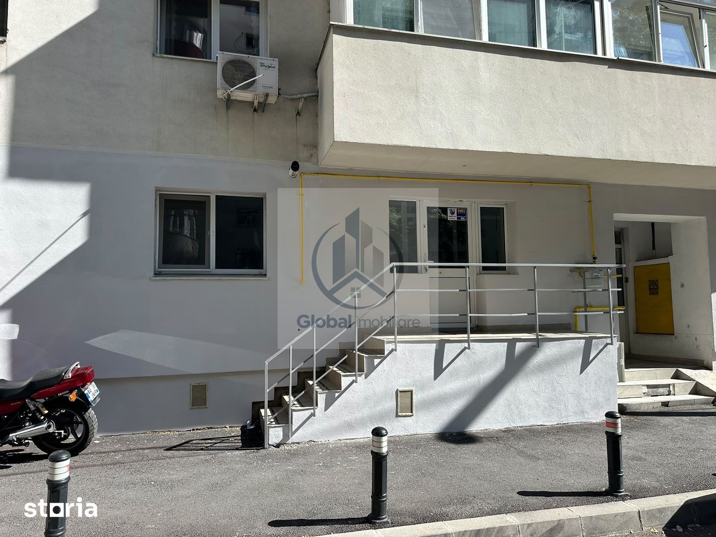 Spatiu comercial de inchiriat - Ion Mihalache 49mp - Poză 2