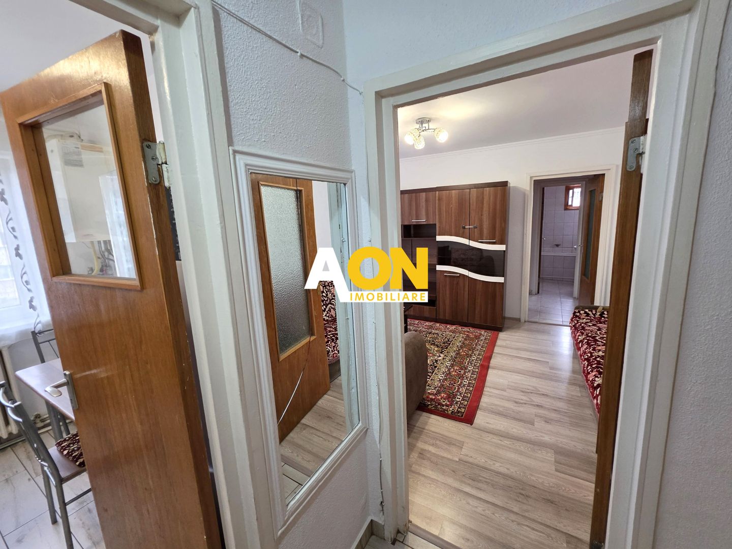 Apartament 2 camere, etaj 3, renovat, zona Bulevardul Transilvaniei - Poză 9