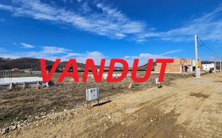 Vanzare teren cu temelie si AC, Micesti, 10 Km de Pitesti - Poză 1