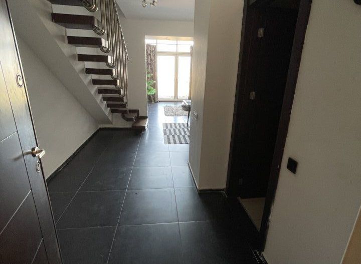 Triplex/ Duplex in zona Dristor/Alba Iulia/ Vitan - Poză 14