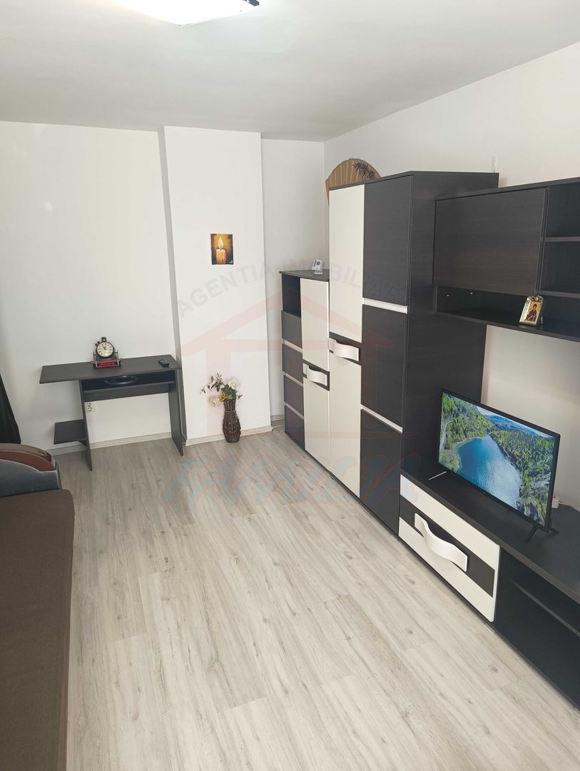 Vanzare apartament cu 1 camera, Micro 20, pret 51.500 EURO - Poză 1