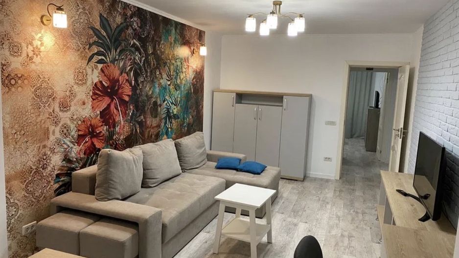 AP. 3 CAMERE - OBOR, BLOC REABILITAT, METROU 6 MINUTE, MODERN - Poză 1