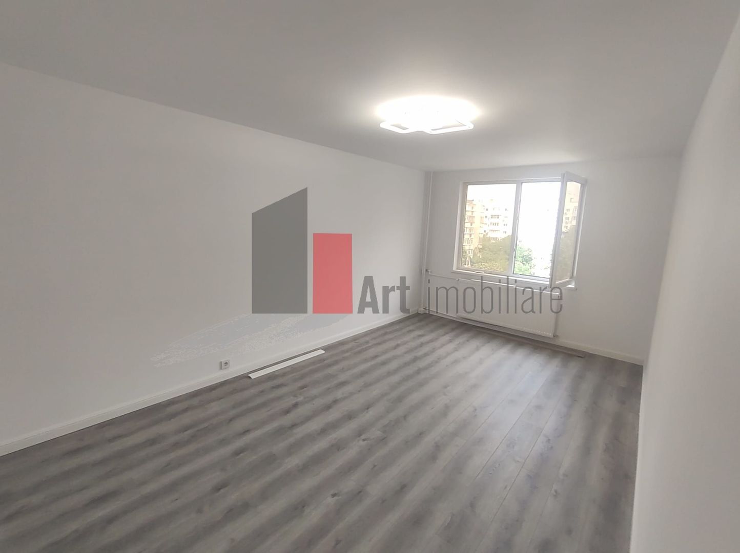 Vânzare apartament 3 camere Apărătorii Patriei - Spiru Haret - Poză 13
