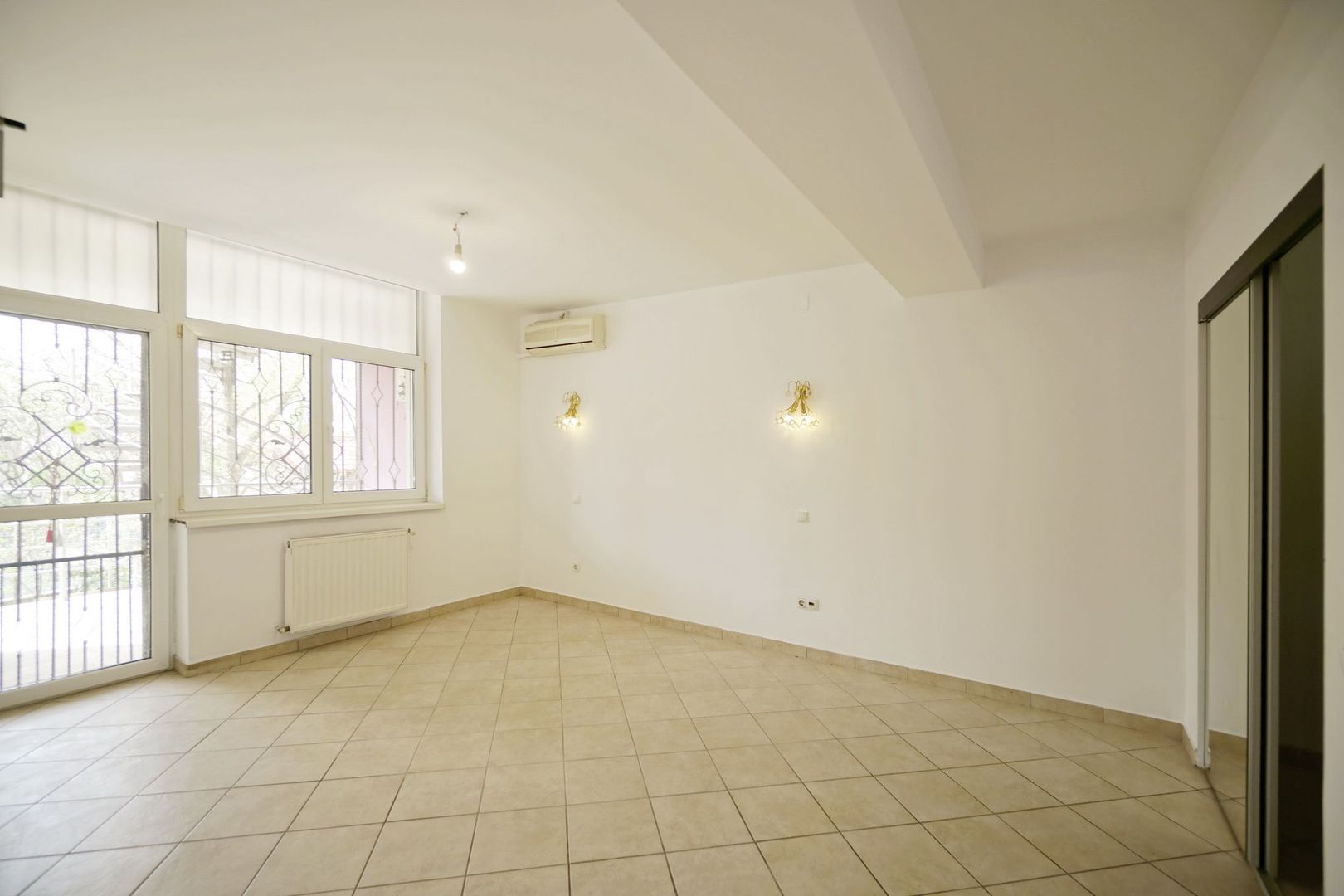 Vila Voluntari, stradal - Poză 18