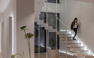 Vilă modernă cu piscină, finisaje premium și dotări de top - Poză 27