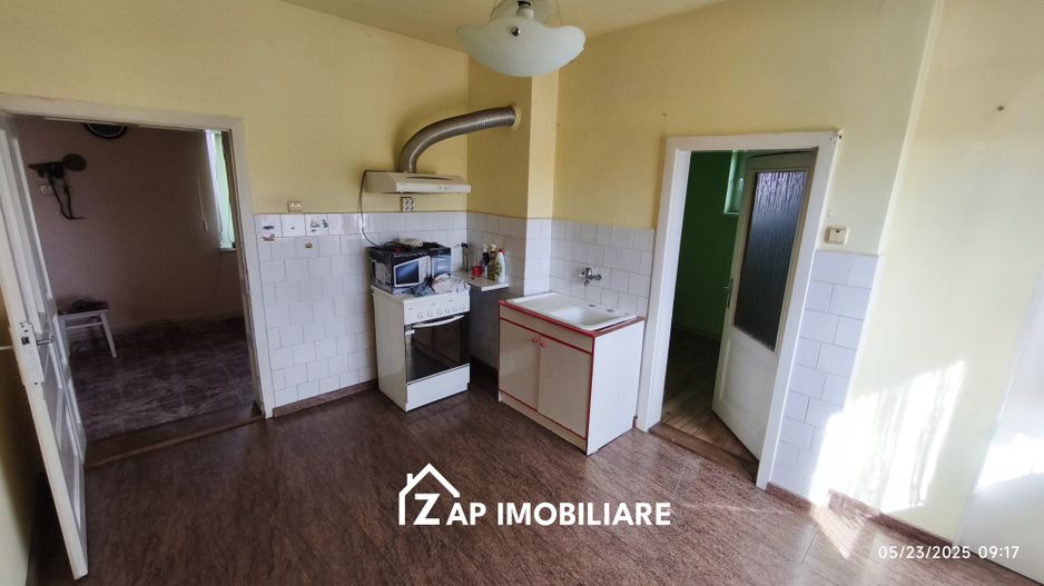 Ap 2 camere 74 mp - cu garaj si curte proprie 300 mp - Budiului - Poză 6