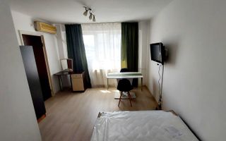 Garsoniera Decomandata Mobilata Utilata Mega Mall - Poză 2