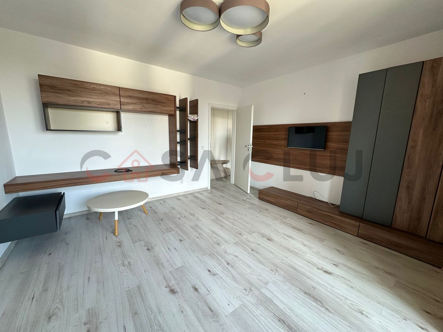 Apartament de lux, cu terasă generoasă – confort și rafinament în Gheorgheni - Poză 4