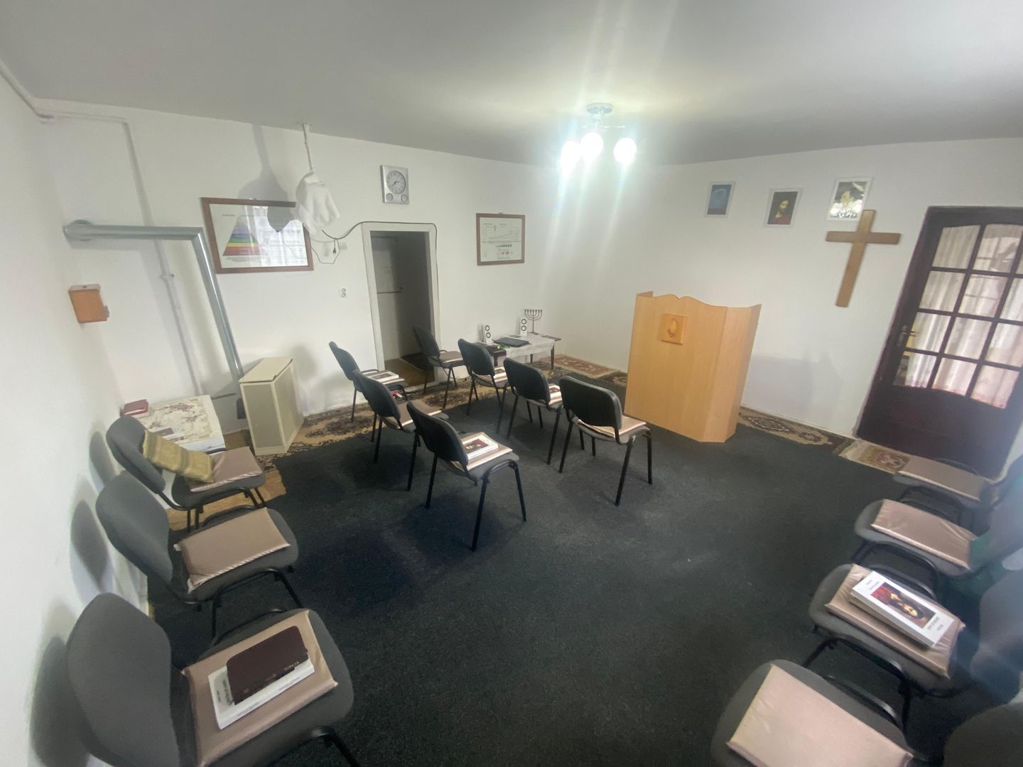 Casa de vanzare zona Chetani - Poză 5