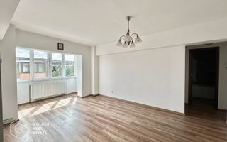 Apartament 3 camere, decomandat, zona Micalaca - Poză 2