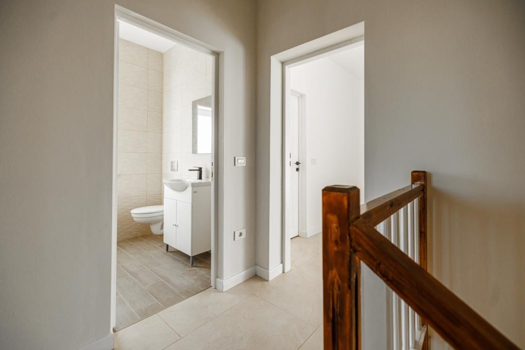 Duplex P+1E| Gata de Mutare| 5 cam, 3 bai | Teren 313 m Săcălaz| Comision 0 - Poză 24