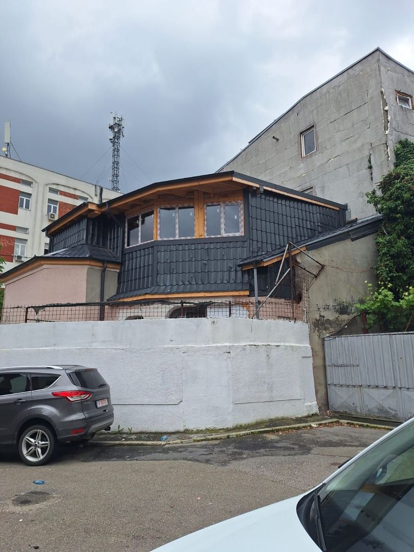 De Vanzare Casa 7 Camere Piata Operei - Plevnei - Poză 35
