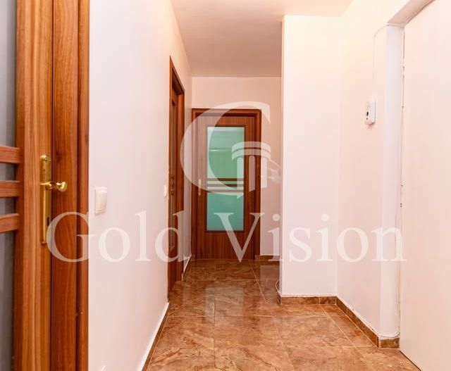 De vanzare apartament 2 camere, Reghin, central, disponibil imediat - Poză 2