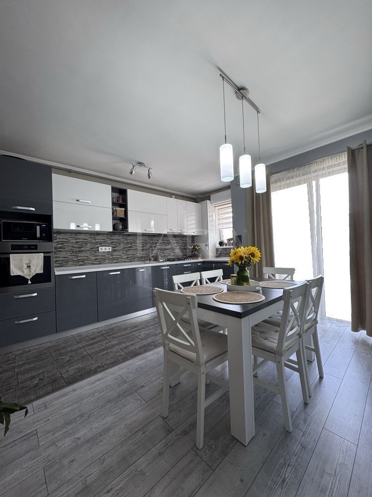 Apartament confortabil de 3 camere – Florești, zona Somesului. - Poză 2